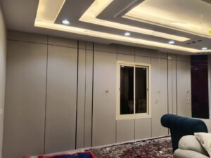 بديل الشيبورد لجدار غرفة النوم بتصميم حديث